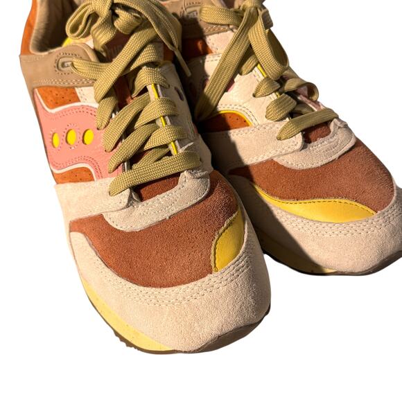 NEW Saucony x Feature Courageous Bacon & Eggs Sneakers 11.5 Tennis Shoes NIB - Picture 6 of 10
